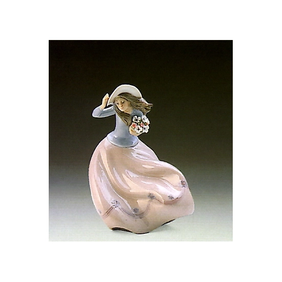 Lladro - Blustery Day 1989-93