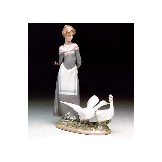 Lladro - Barnyard Scene