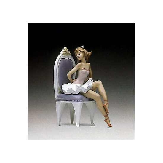 Lladro - Dressing For The Ballet