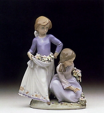 Lladro - Friendship In Bloom 1992-97