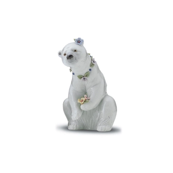 Lladro - Resting Polar Bear With Flowers 1997-01