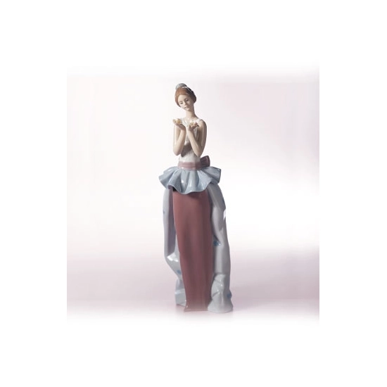 Lladro - An Expression Of Love 1999-02