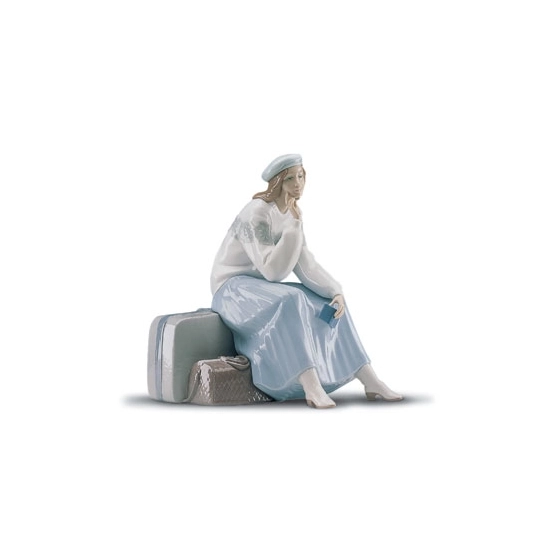 Lladro - Pensive Traveller 2000-01