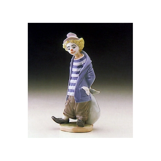 Lladro - Little Traveler