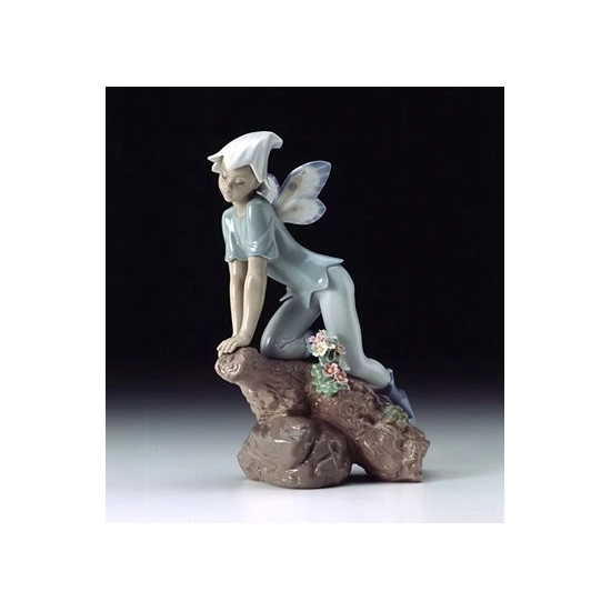 Lladro - Prince Of Elves 2001 - 2002