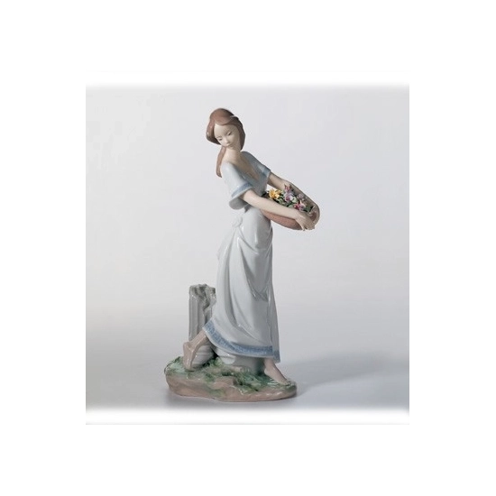 Lladro - Gardens Of Athens