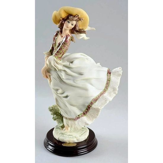 Giuseppe Armani - Scarlett 1995 Figurine Of The Year