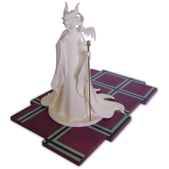 WDCC Disney Classics - Sleeping Beauty Maleficent (whiteware) Evil Enchantress