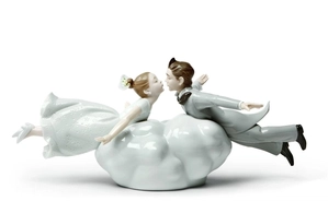 Lladro-Wedding in the air Couple