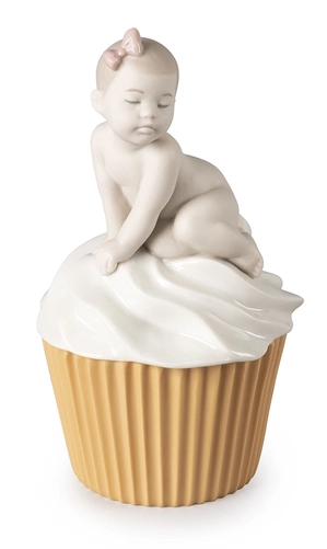 Lladro-My Sweet Cupcake (Girl)