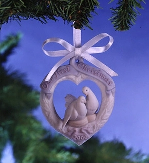 Lladro-Our First Christmas 2000