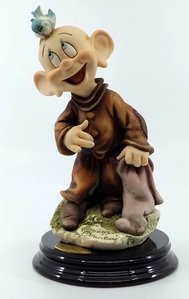 Giuseppe Armani-Dopey's New Friend