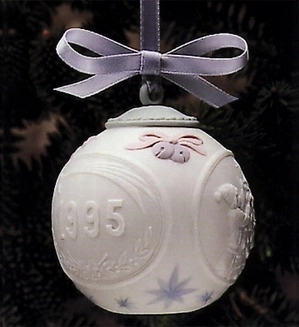 Lladro-Christmas Ball 1995 Ornament