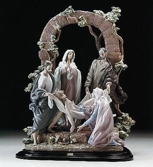 Lladro-The Burial Of Christ  (1250)