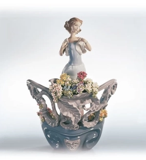 Lladro-Love's First Light (1500)