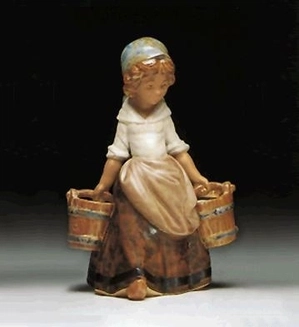 Lladro-Girl With Two Pails  1978-99