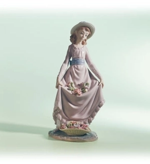 Lladro-Flower Curtsey 1979-04