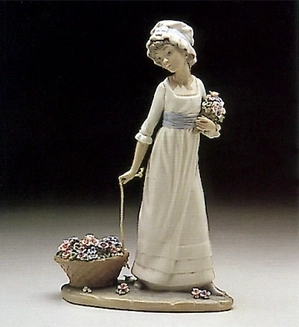 Lladro-Wild Flower 1979-94