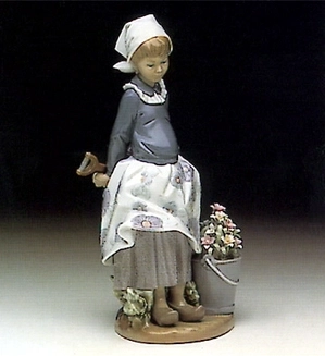 Lladro-Little Dutch Gardner