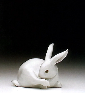 Lladro-Preening Bunny 1992-97