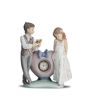 Lladro-Time For Love 1993-2001 ***