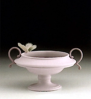 Lladro-Violet Ararat Centerpiece 1993