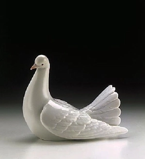 Lladro-Proud Dove