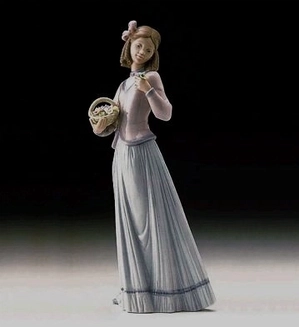 Lladro-Innocence In Bloom 1996 Society