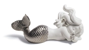 Lladro-DAY DREAMING AT SEA (SILVER RE-DECO)