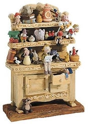 WDCC Disney Classics-Pinocchio Geppetto's Toy Creations (hutch) Geppetto's Toy Creations