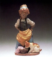 Lladro-Kitchen-Maid With Dog 1978-93