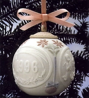 Lladro-Christmas Ball 1996 Ornament