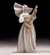 Lladro-Sister With Guitar Usa 1997-99