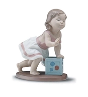 Lladro-My First Step 1997-01