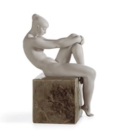 Lladro-Essence Of Woman I