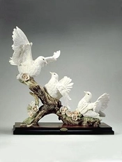 Giuseppe Armani-Three Doves -