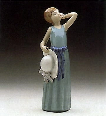 Lladro Prissy - Open Box Porcelain Figurine