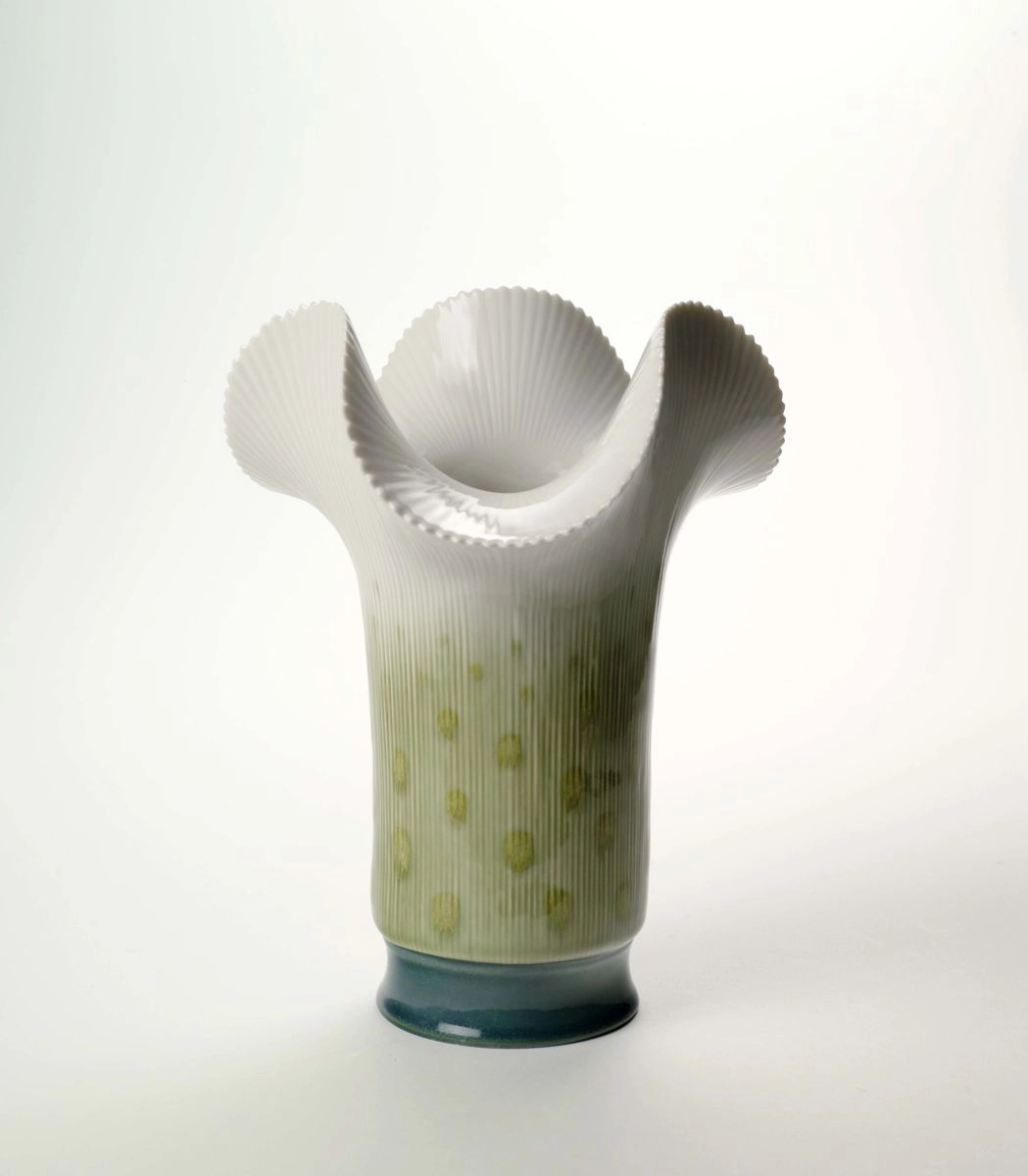 Lladro Clover Vase - Green Porcelain Figurine