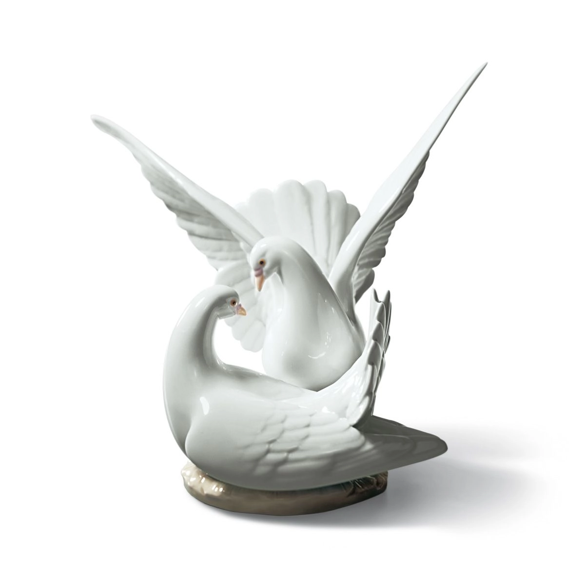 Lladro Love Nest Porcelain Figurine