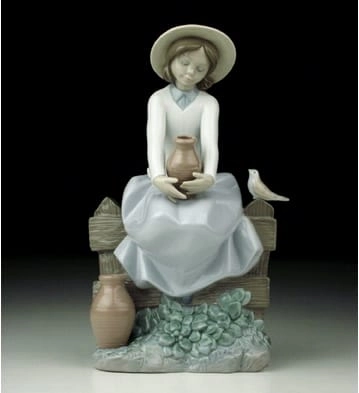 Lladro A Brief Rest Porcelain Figurine