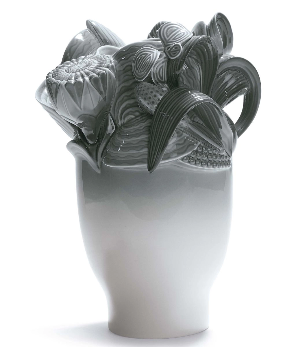 Lladro Naturofantastic - Small Vase (Grey) Porcelain Figurine