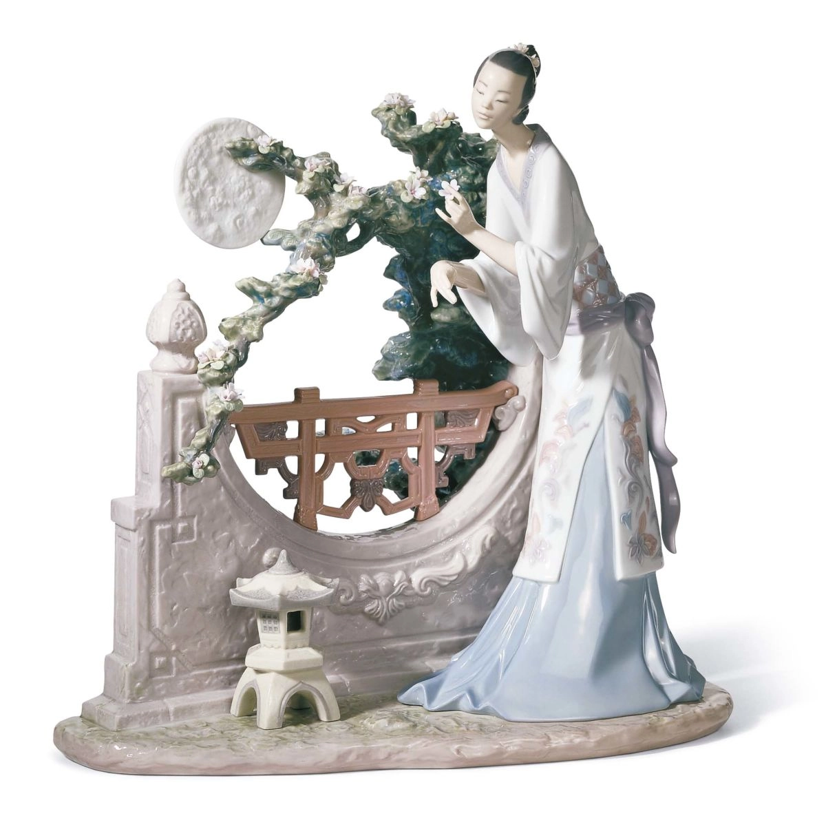 Lladro Oriental Moon Porcelain Figurine