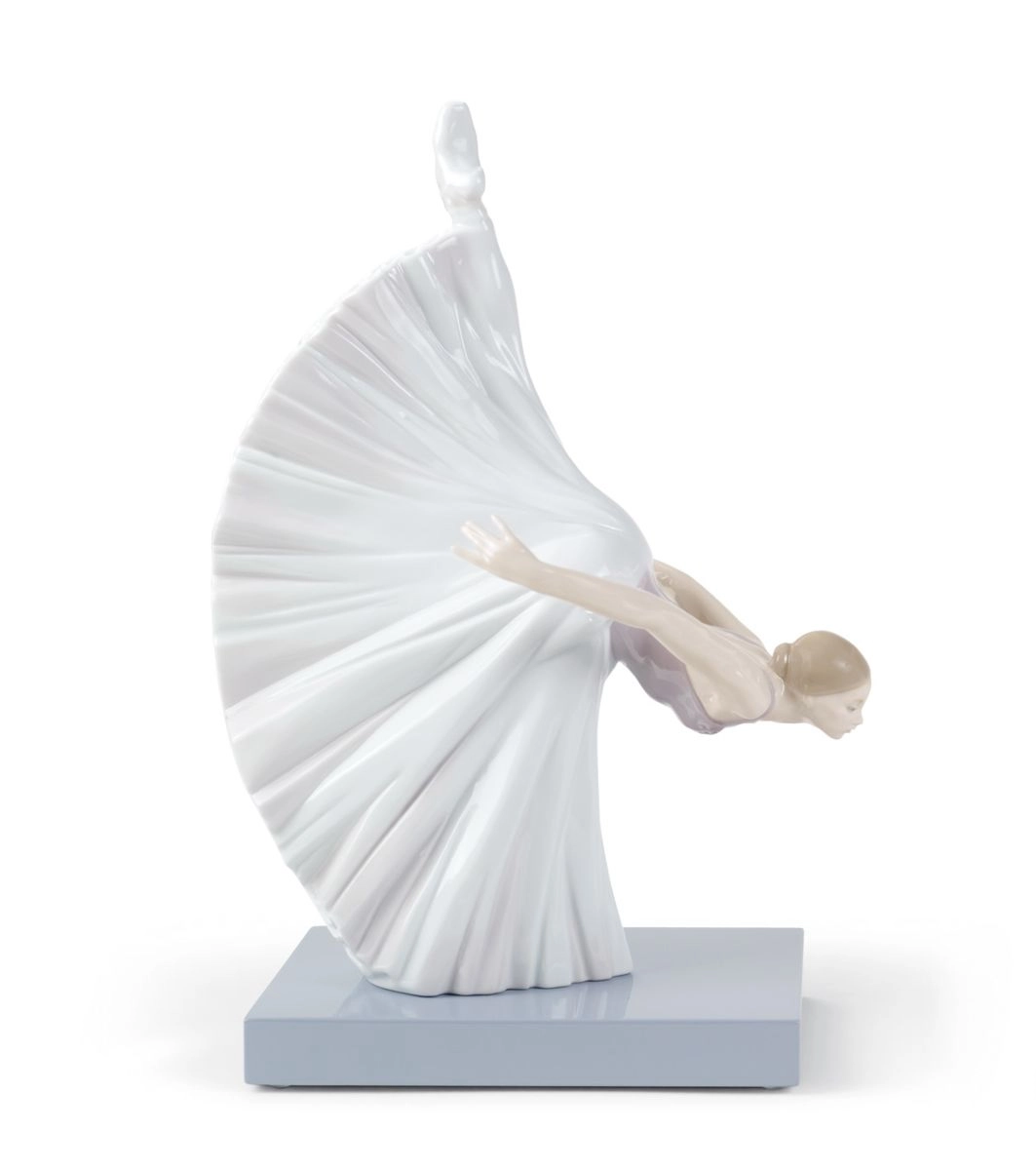 Lladro Giselle Reverence Ballet Porcelain Figurine