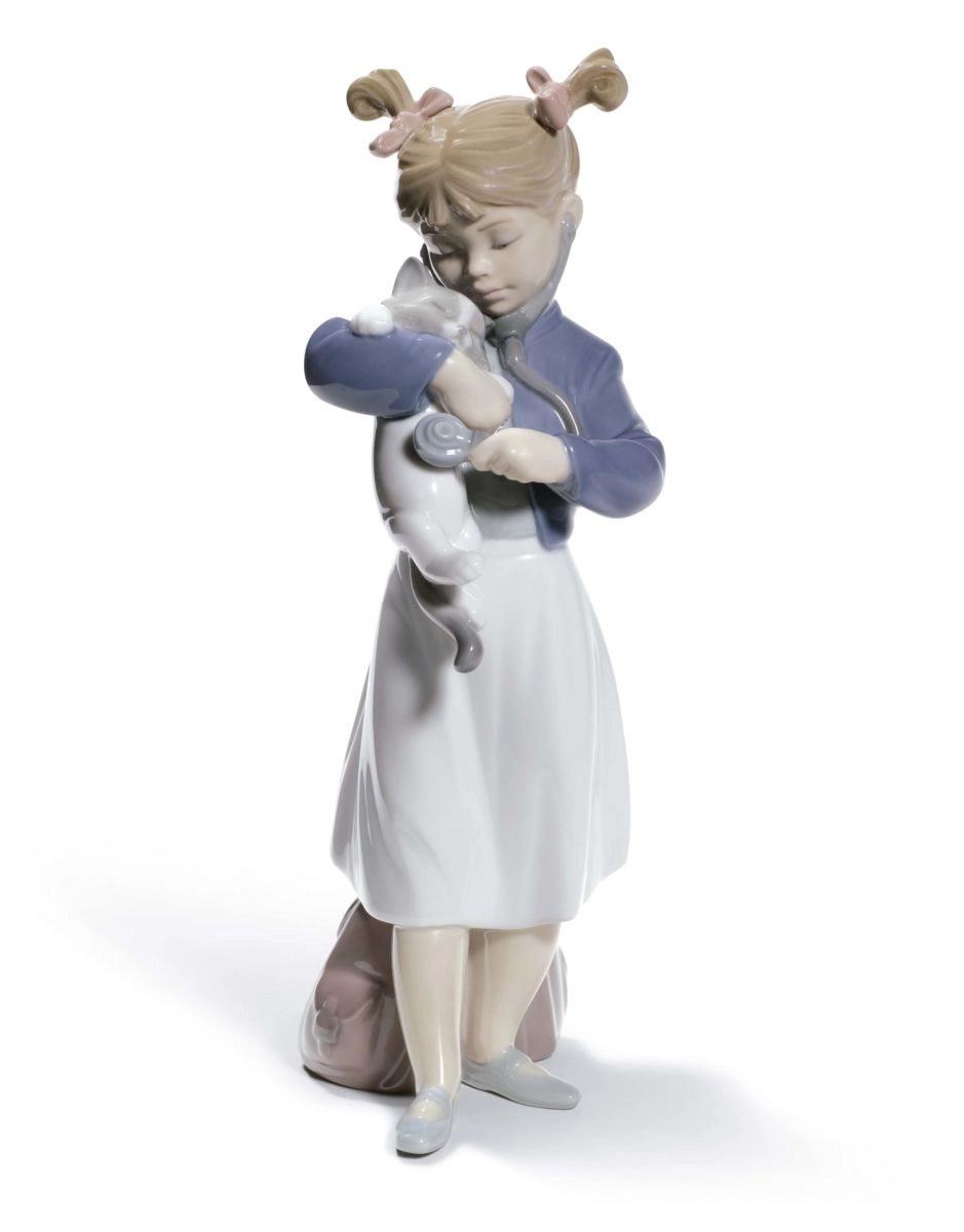 Lladro You'll Feel Better! Porcelain Figurine