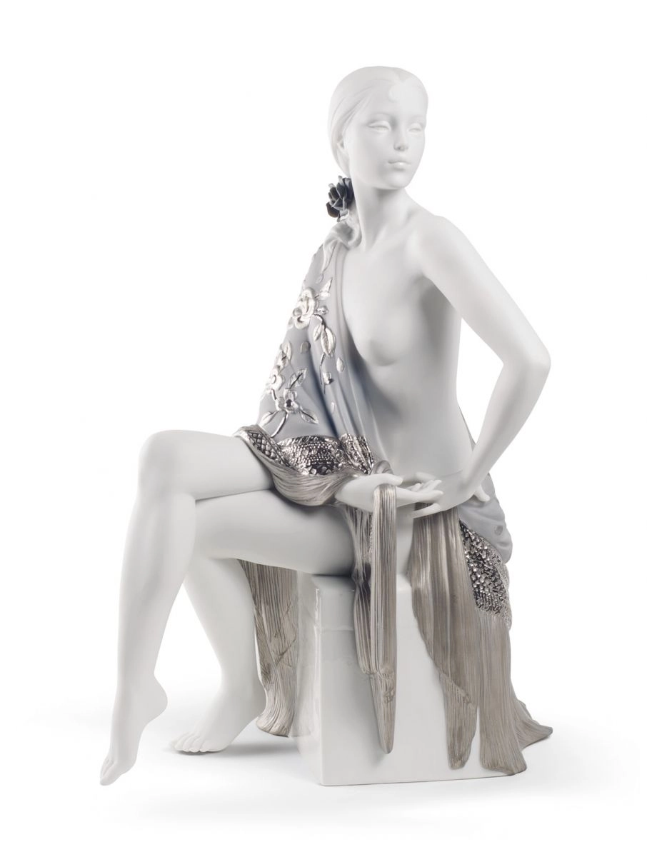 Lladro NUDE WITH SHAWL (RE-DECO) Porcelain Figurine