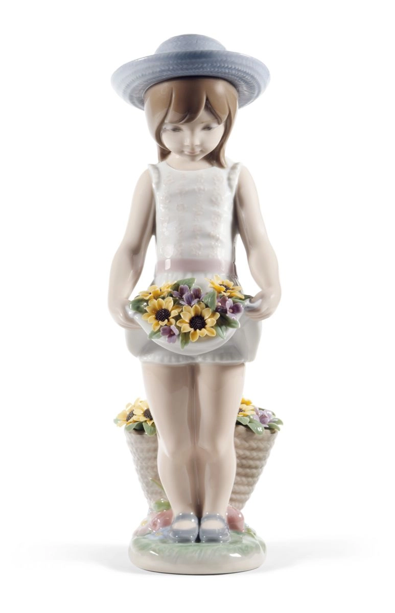 Lladro Skirt Full of Flowers Porcelain Figurine
