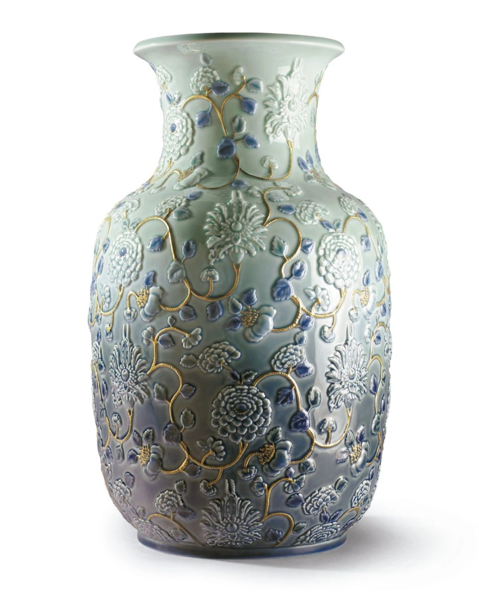 Lladro Peonies Vase. Golden Lustre Porcelain Figurine