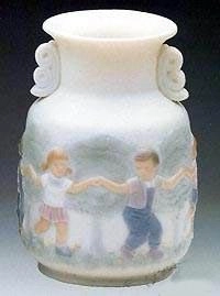 Lladro Vase - Decorated Porcelain Figurine
