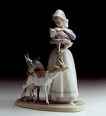 Lladro Shepherdess With Goats 1969-87 Porcelain Figurine