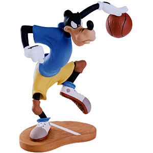 WDCC Disney Classics Double Dribble Goofy Dribbling Down Court Porcelain Figurine